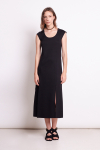 Vestido Reto Com Decote Redondo