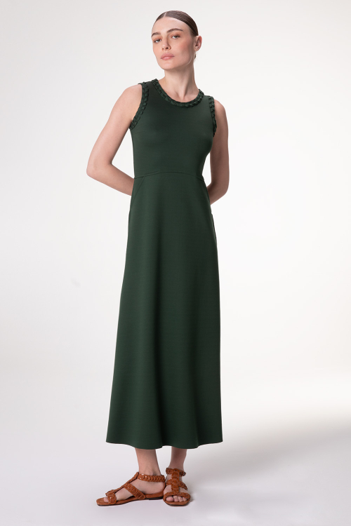 vestido malha dupla leve trançado