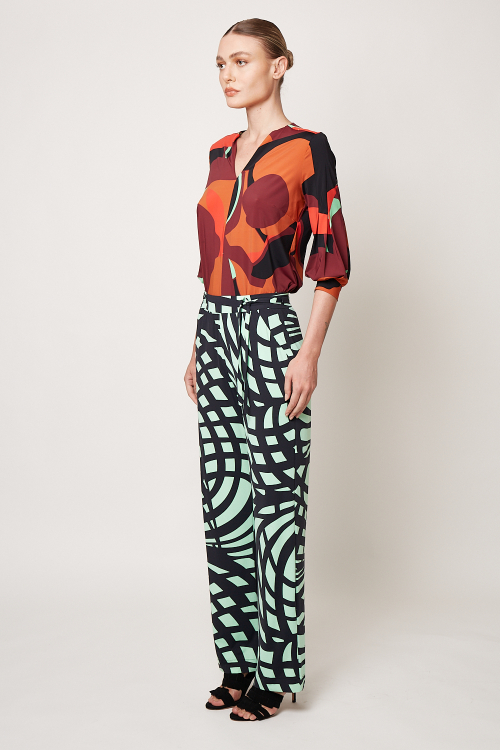 Fit — Blusa Jersey Vista Aérea Decote V
