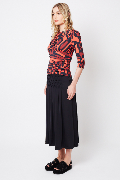 Fit — Saia Jersey Liso Casa De Abelha