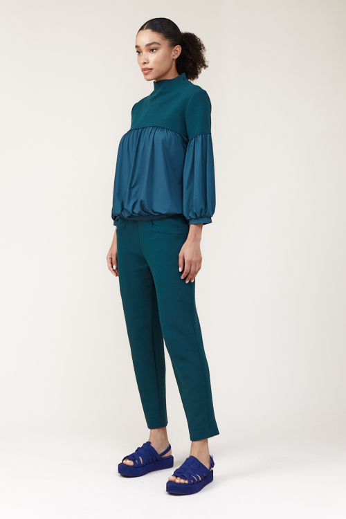 Fit — Blusa Jersey Liso Com Bouclê Drapeado