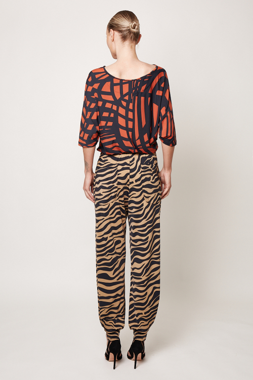 Fit — Calça Jersey Zebra Com Pregas