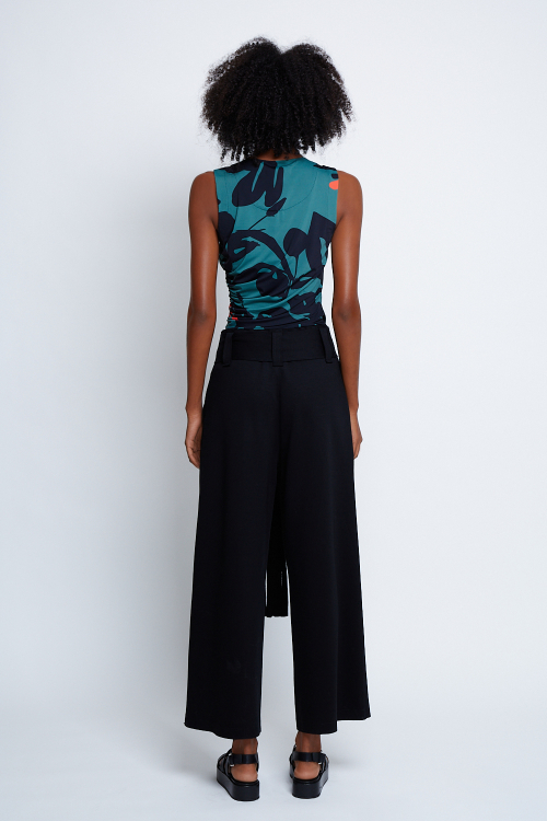 Fit — Calça Duplo Leve Faixa Com Franja