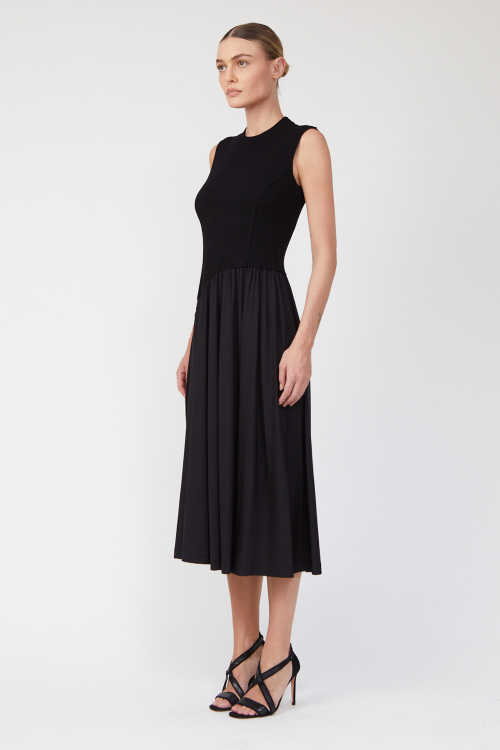 Fit — Vestido Jersey Liso Com Bouclê Sem Mangas