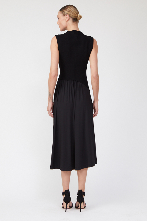 Fit — Vestido Jersey Liso Com Bouclê Sem Mangas