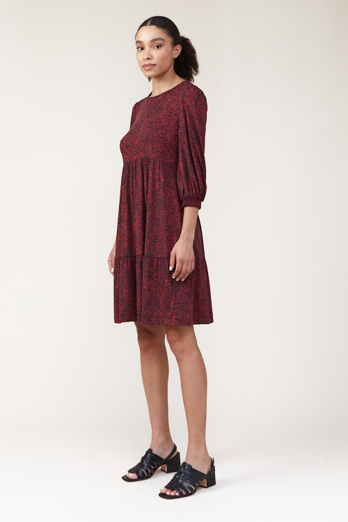 Fit — Vestido Jersey Textura Camadas Curto