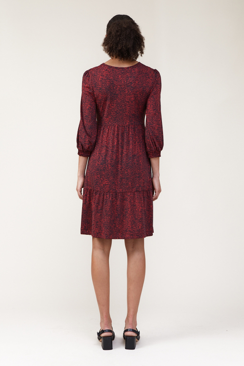 Fit — Vestido Jersey Textura Camadas Curto