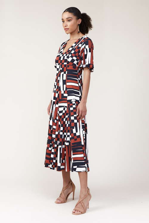Fit — Vestido Jersey Labirinto Com Nesgas