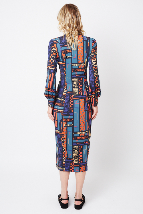Fit — Vestido Jersey Maximalista Faixa Cintura