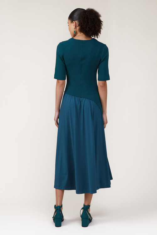 Fit — Vestido Bouclê E Jersey Liso