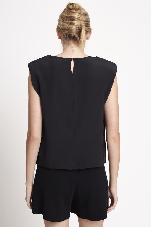 Fit — Blusa Seda Regata Com Ombreiras
