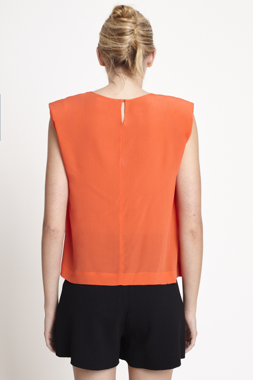 Fit — Blusa Seda Regata Com Ombreiras