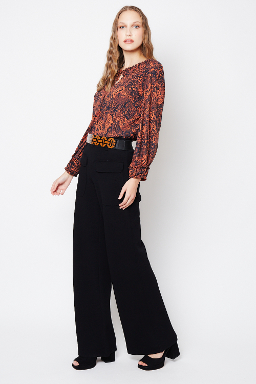 Fit — Blusa Jersey Estampa Caxemira Detalhe Canaleta No Decote