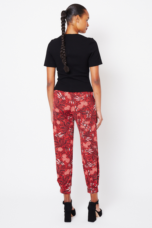 Fit — Calça Jersey Estampa Renda Com Prega Na Barra