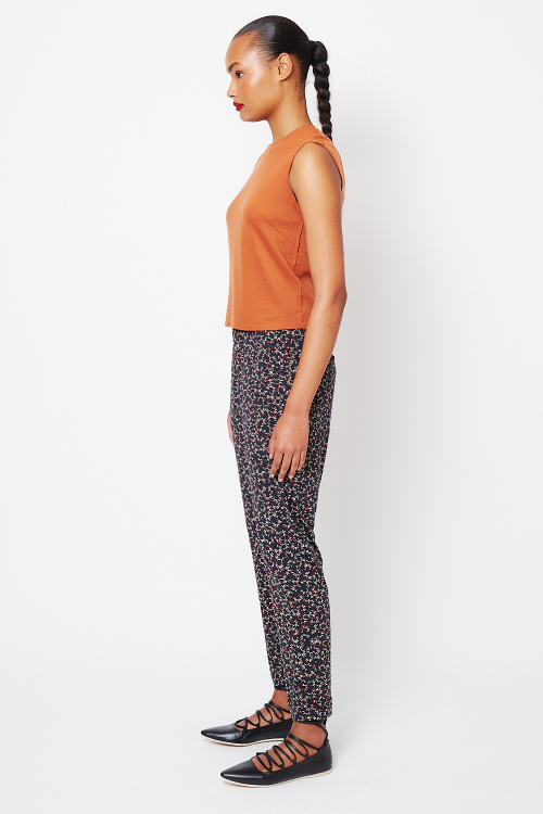 Fit — Blusa Duplo Leve Decote V Costas