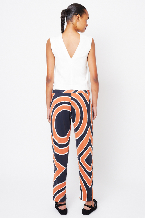 Fit — Blusa Duplo Leve Decote V Costas
