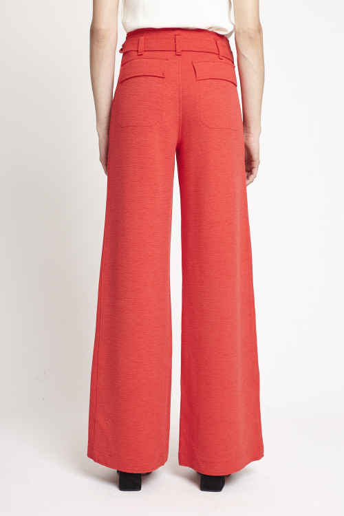Fit — Calça Bouclê Com Cinto De Corrente