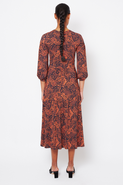 Fit — Vestido Jersey Estampa Caxemira Detalhe Ombro