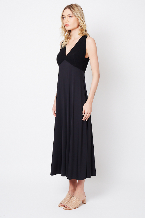 Fit — Vestido New Jersey Midi Com Bouclê Amplo