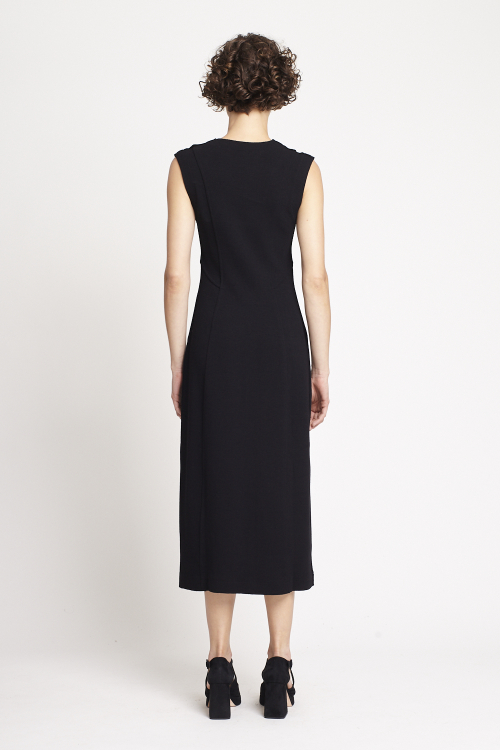Fit — Vestido Bouclê Decote Profundo