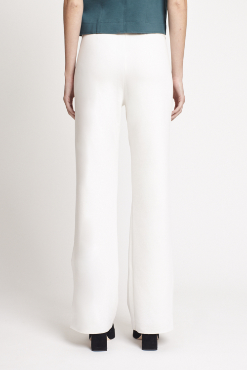 Fit — Calça Duplo Leve Com Fenda Leteral