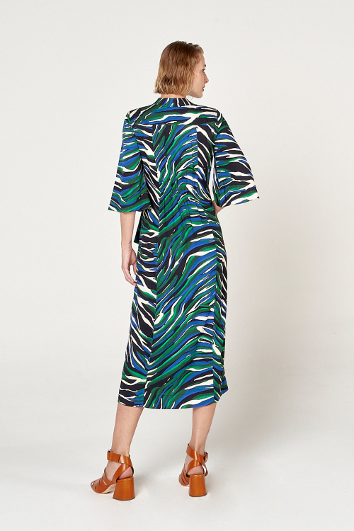 Fit — Vestido Viscose Plana Leve Estampa Maré Cachecouer