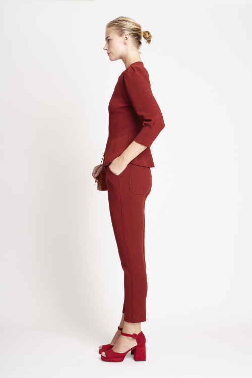 Fit — Calça Bouclê Ajustada
