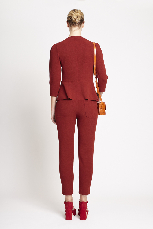 Fit — Calça Bouclê Ajustada