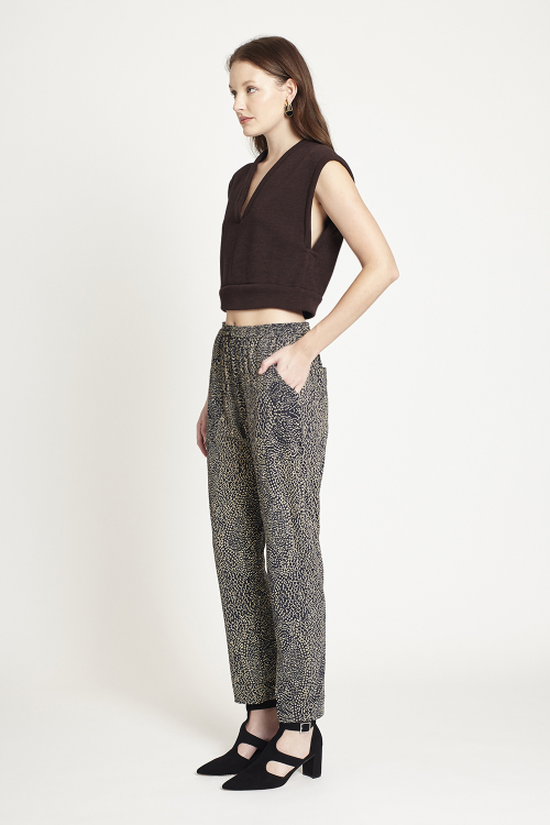 Fit — Calça Jersey Estampa Pavão
