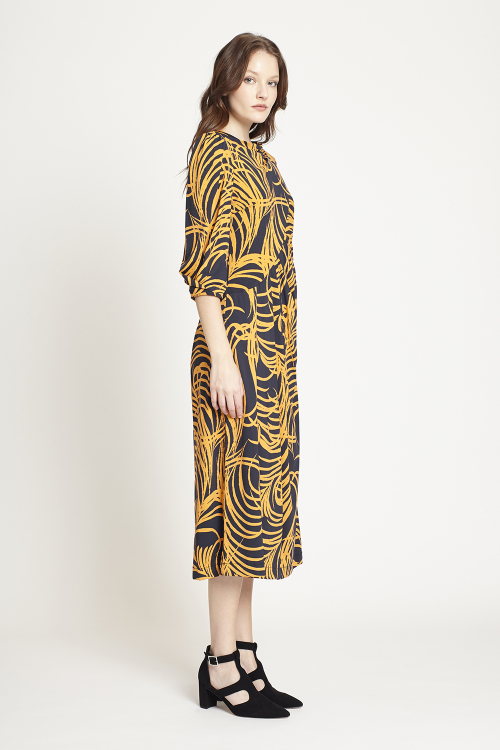 Fit — Vestido Jersey Plumas