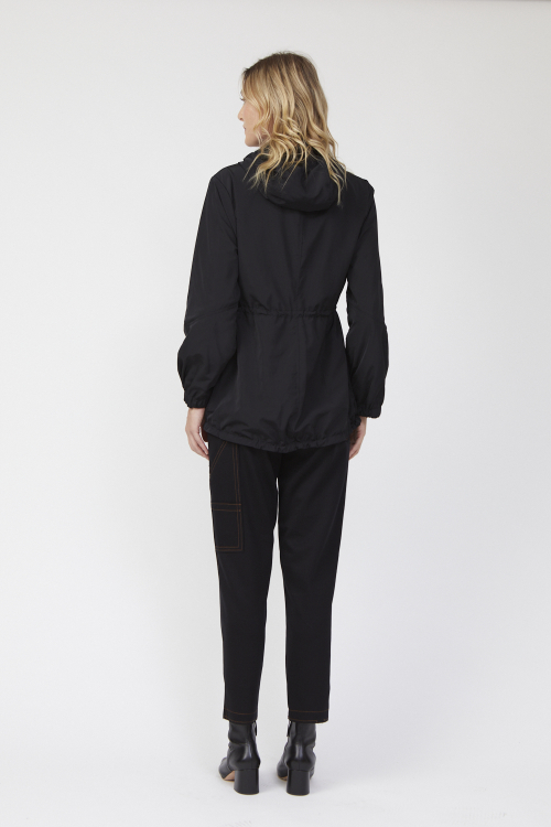 Fit — Jaqueta Nylon Com Capuz