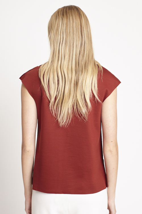 Fit — Blusa Malha Dupla Leve
