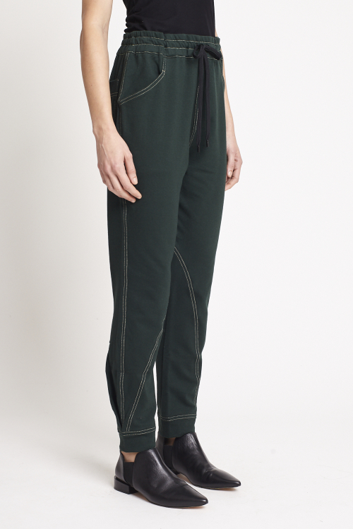 Fit — Calça Moletom Pespontado