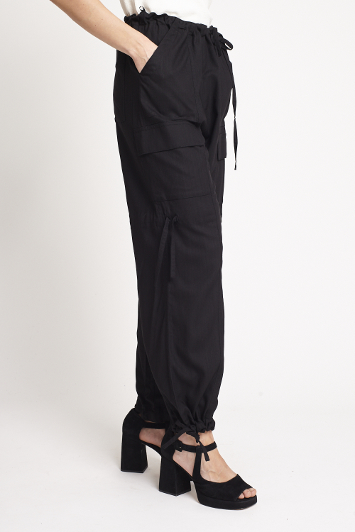 Fit — Calça Viscose Plano