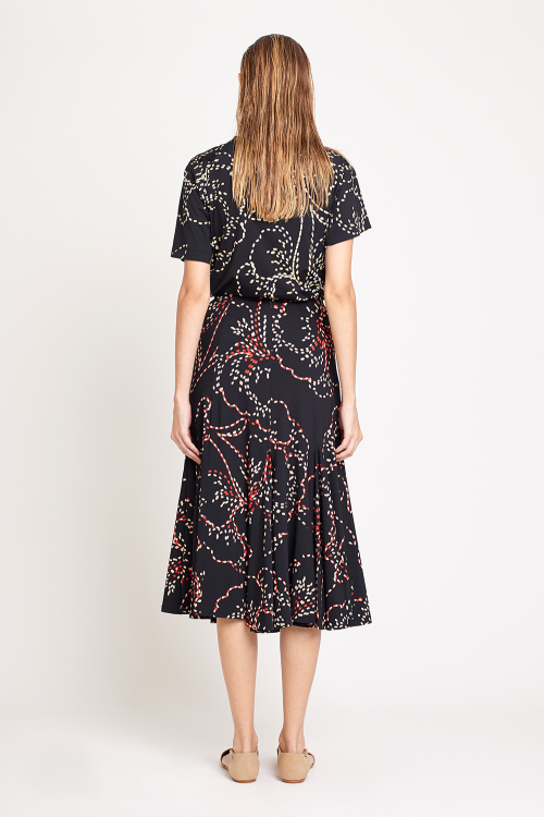 Fit — Blusa Jersey Estampa Pesponto Floral