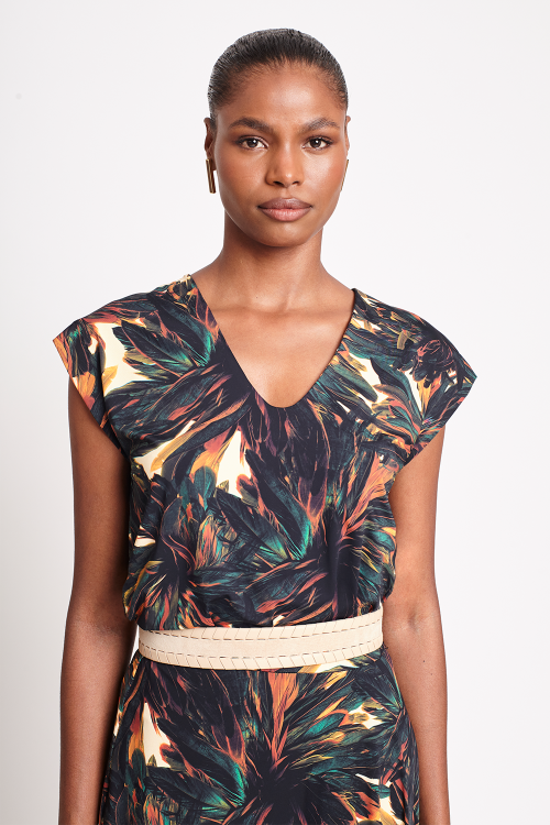 blusa jersey estampa pena macro