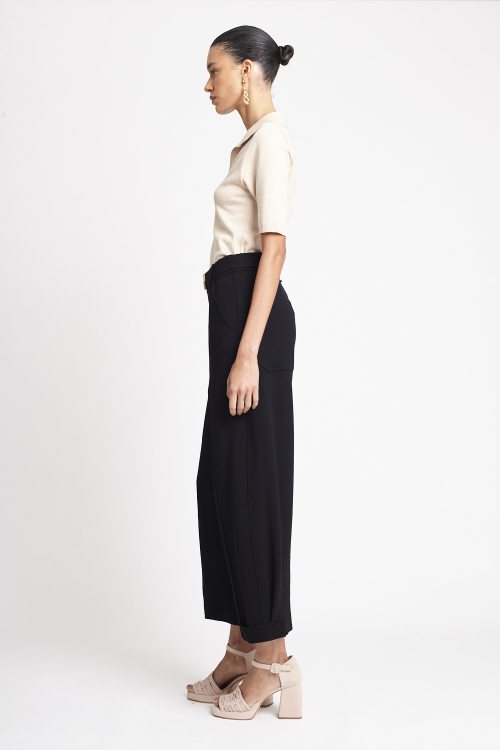 Fit — Calça Malha Dupla Bouclê
