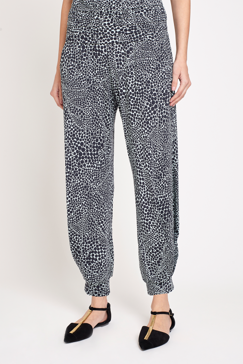 Fit — Calça Jersey Estampa Pontos