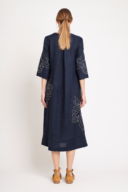 Fit — Vestido Linho Bordado Arabescos