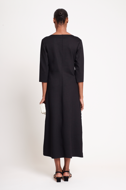 Fit — Vestido Malha Dupla Leve Silk Pesponto Floral