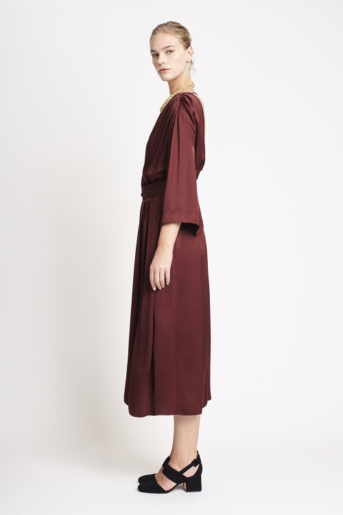 Fit — Vestido Viscose Acetinada