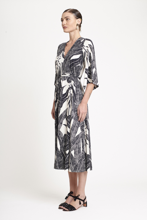 Fit — Vestido Jersey Estampa Suculentas Manga Kimono
