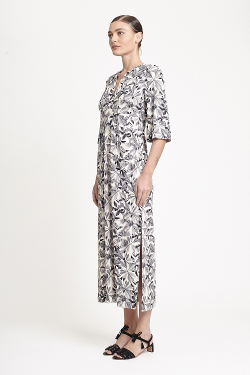 Fit — Vestido Jersey Reto Estampa Jardim