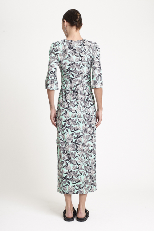 Fit — Vestido Jersey Reto Estampa Jardim