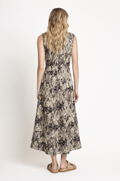 Fit — Vestido Viscose Estampa Floresta Midi