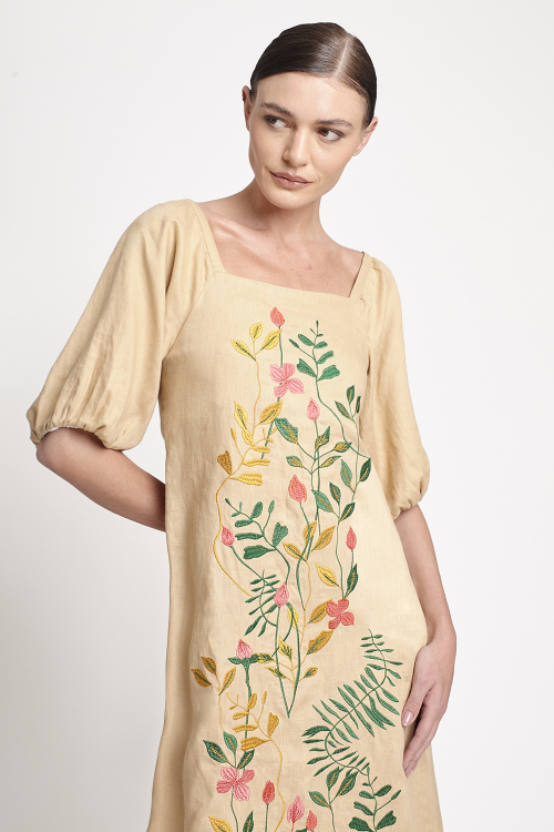 Fit — Vestido Linho Bordado Natureza