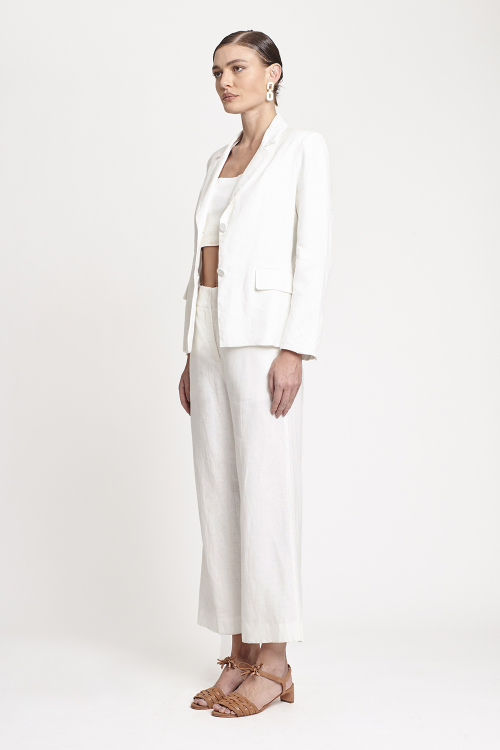 Fit — Blazer Linho Encorpado Acinturado