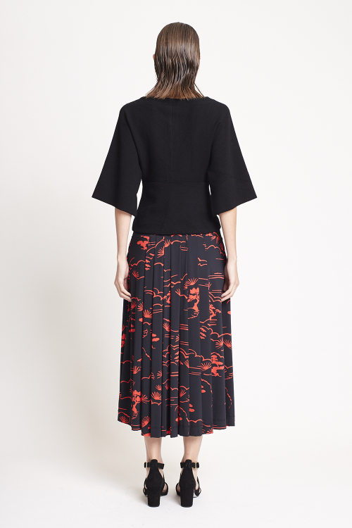 Fit — Saia Jersey Est Jardim Do Oriente Pregas