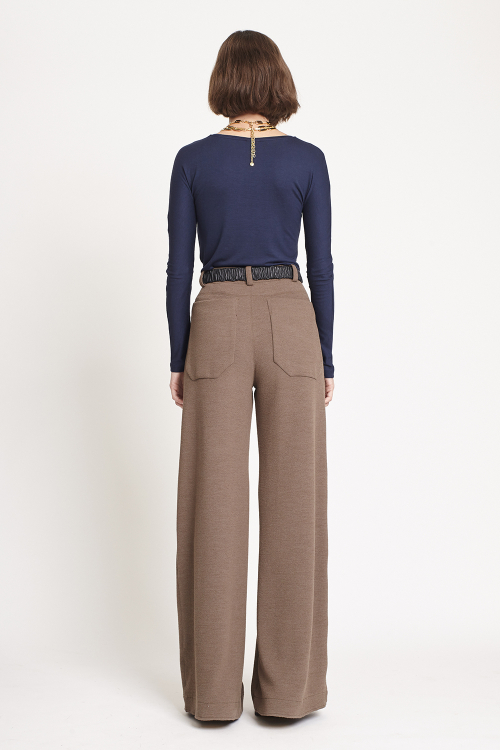 Fit — Calça Bouclê Pantalona