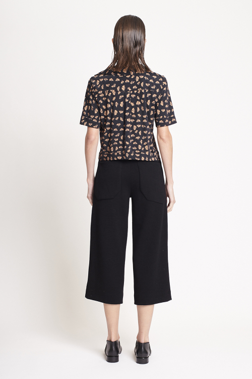 Fit — Calça Bouclê Pantacourt
